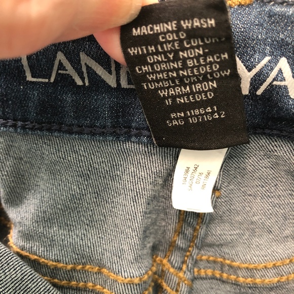 🎉3HP🎉 LANE BRYANT Low Rise Boyfriend Jeans Distressed Deconstructed Stretch 16 - Picture 16 of 16